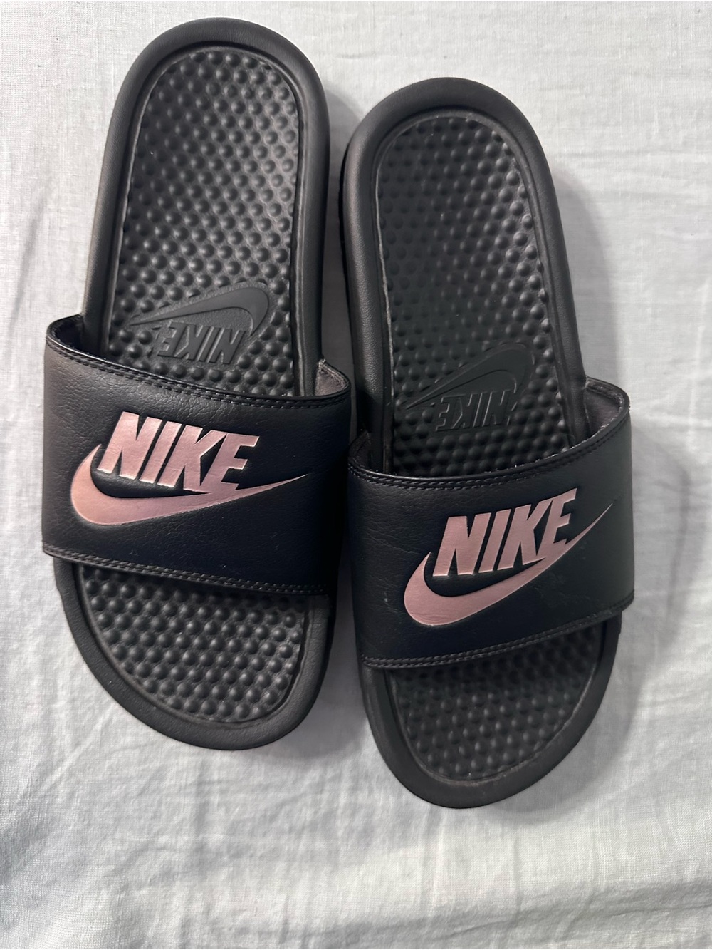 Women's Nike Benassi JDI Slides Black and Rose Gold Colorway Size 8